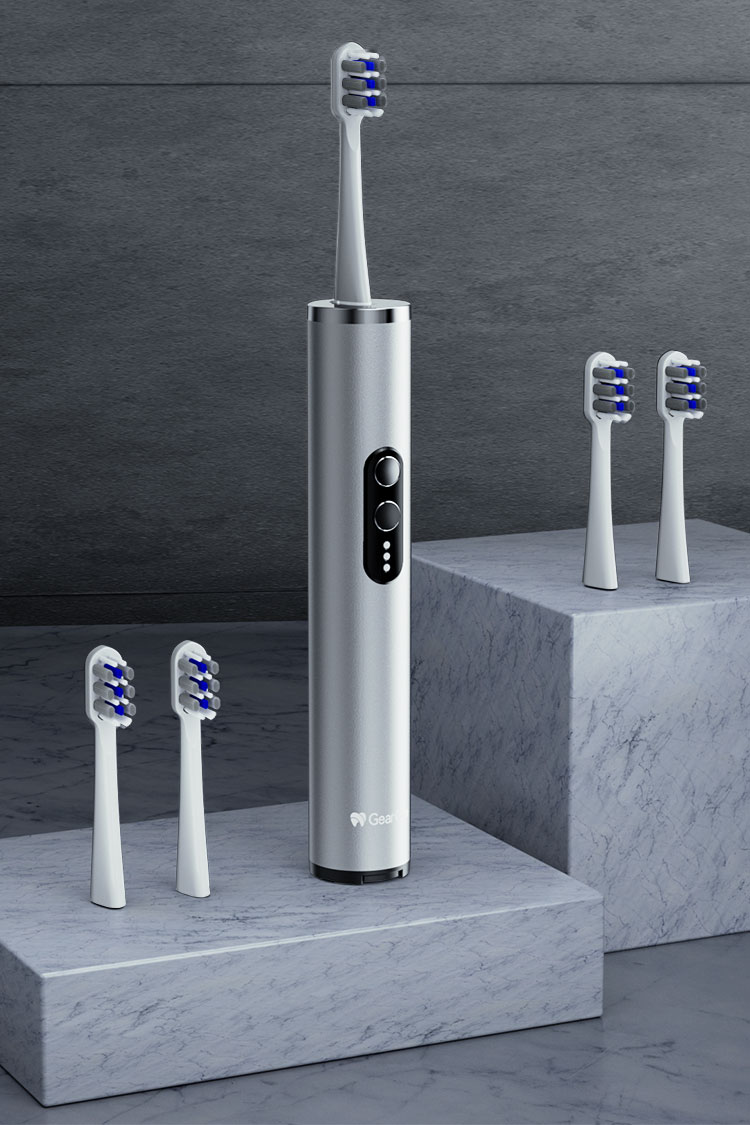 GearOra Portable Retractable Sterilizing Travel Electric Toothbrush Silver